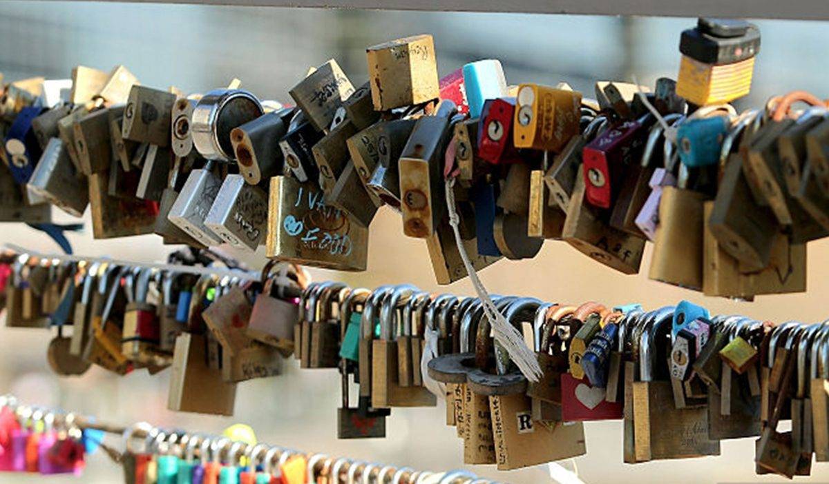 Nomad now uses HTTP/HTTPS for peer-to-peer sharing